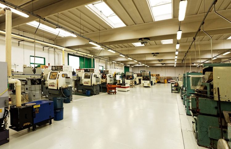 Macchinari CNC per torniture e fresature