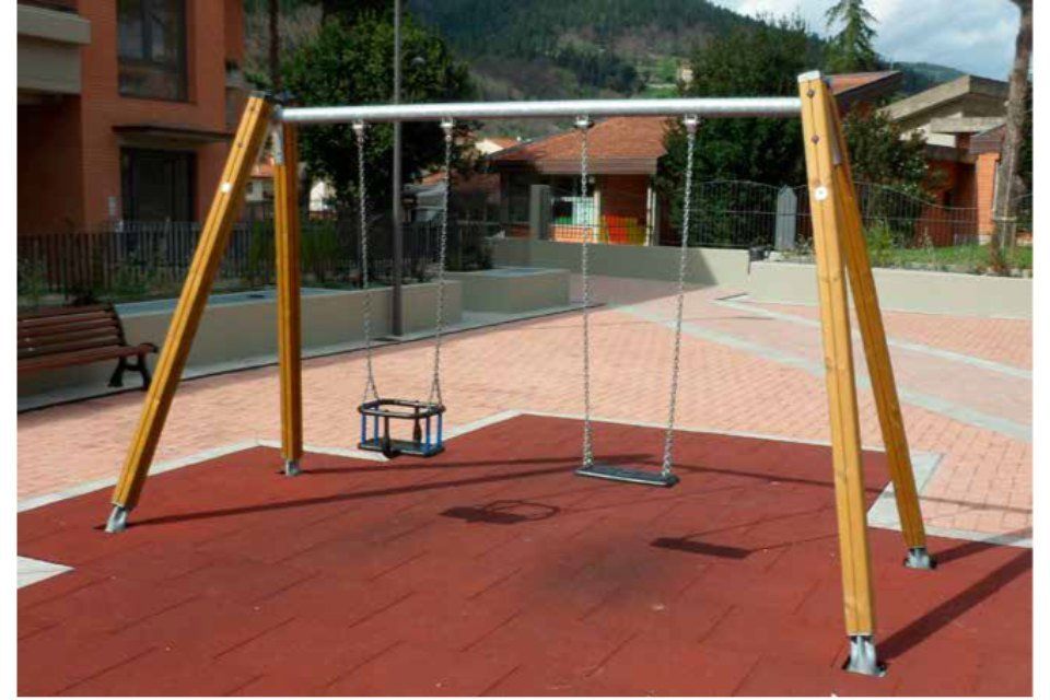 Parco con altalene