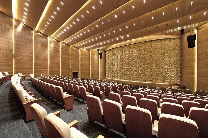 Arredo per tribunale
