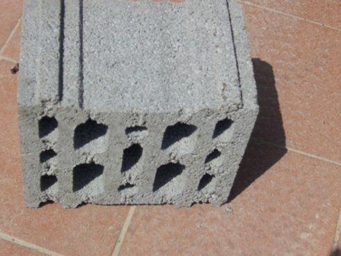blocco di cemento