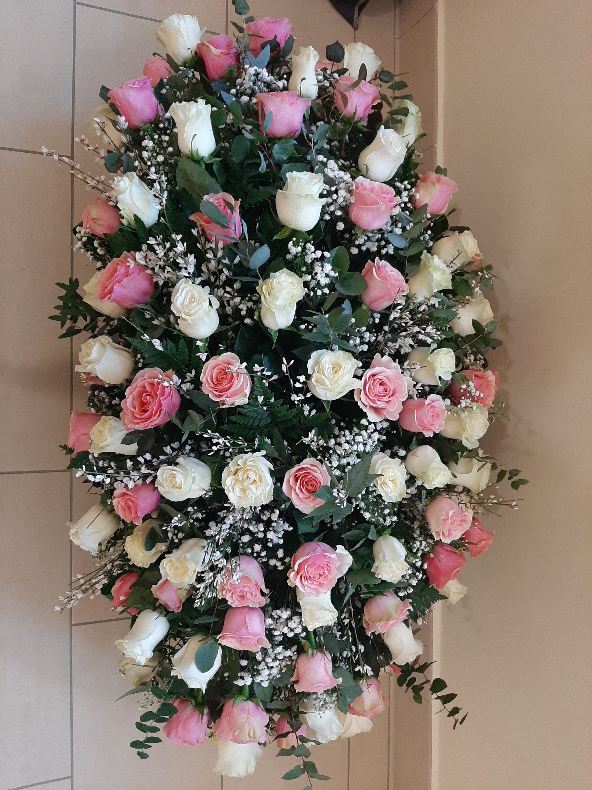 composizione floreale per funerale