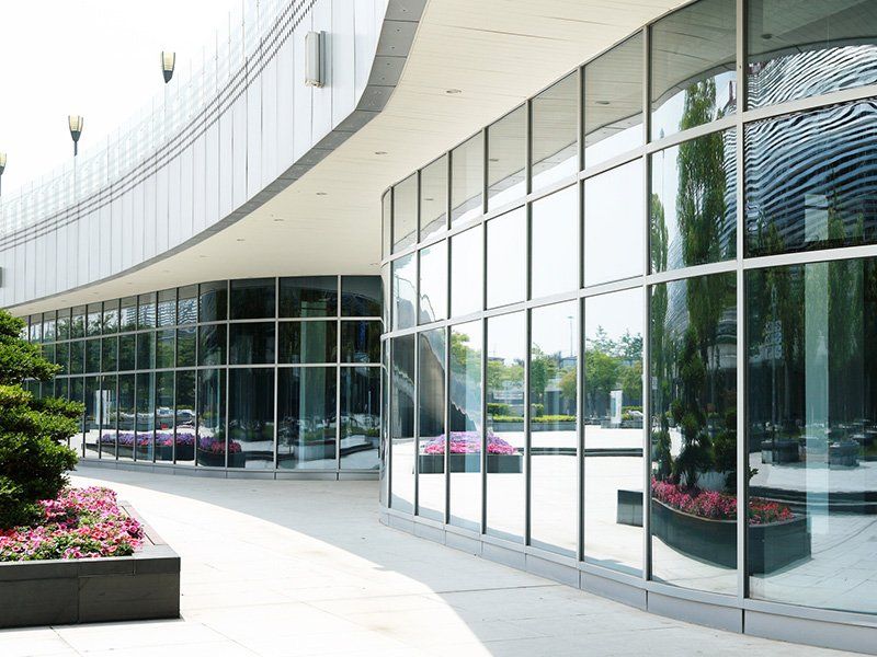 Modern business center square - Commercial glazing in Saint Petersburg, FL Modern business center square - Commercial glazing in Saint Petersburg, FL