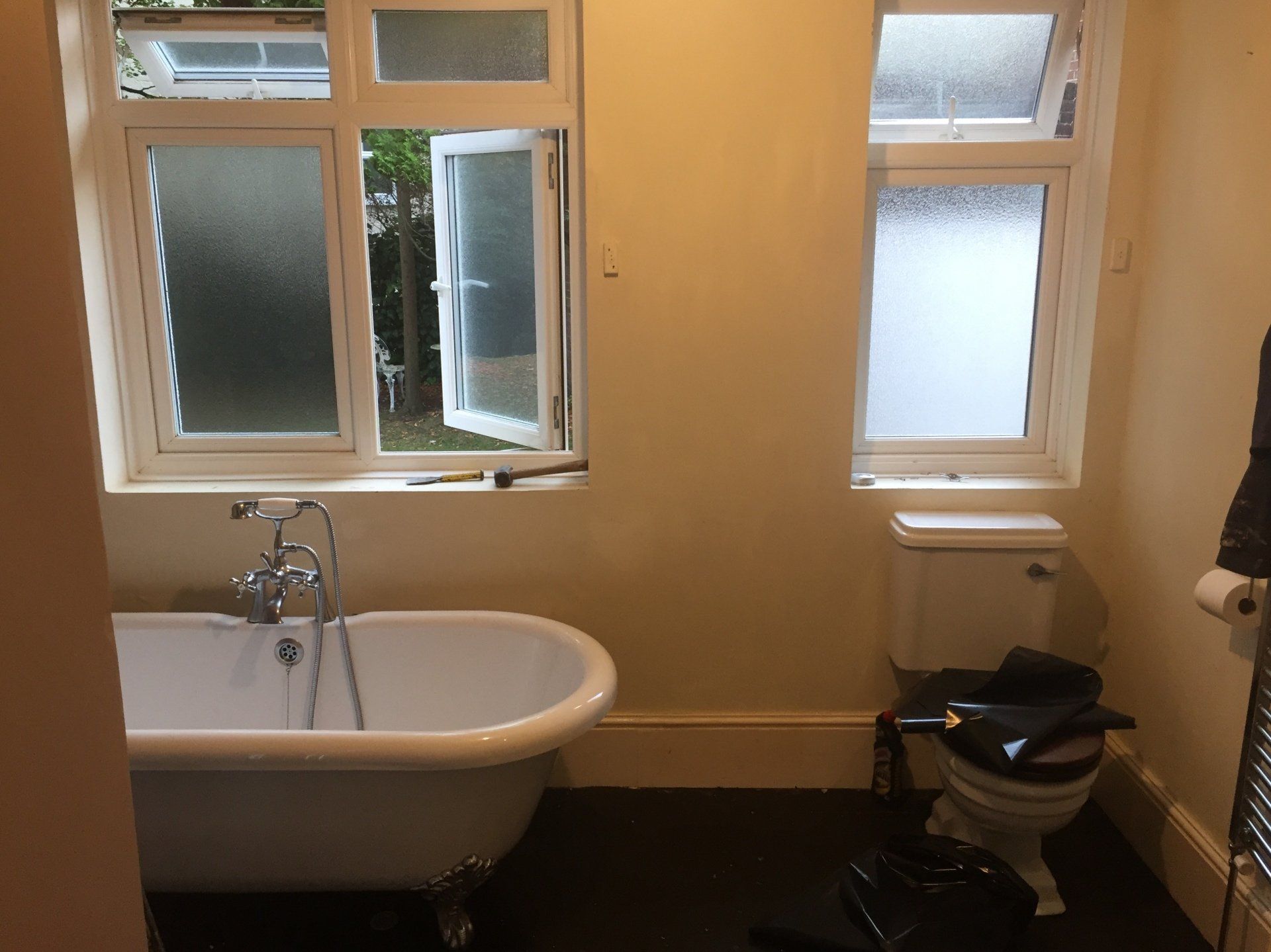 roll top bath