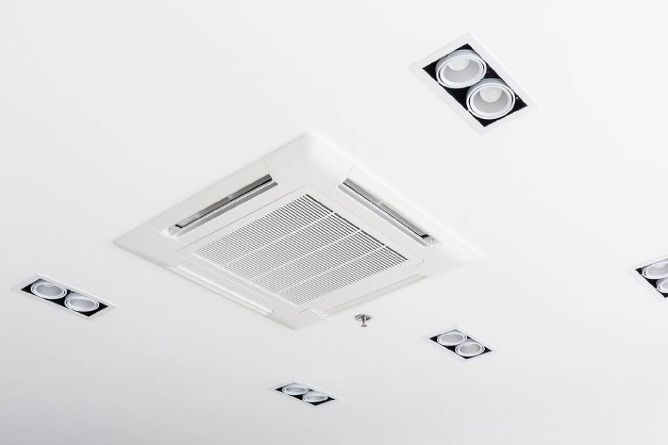 Condizionatore a soffitto