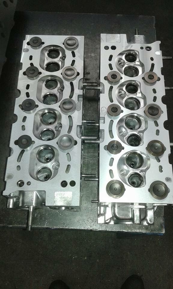 parti metalliche di un motore