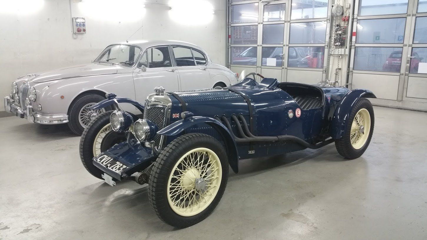 C. Taravella auto