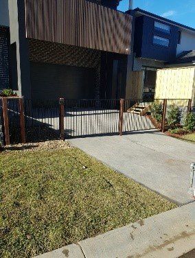 pool fencing