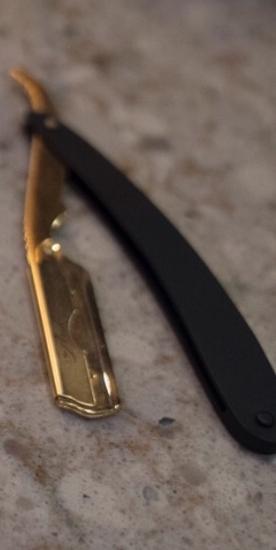 Amber Collection  razor