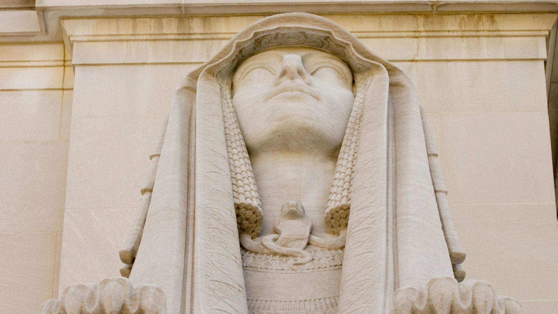 Sphinx statue, Washington DC Sphinx statue, Washington DC