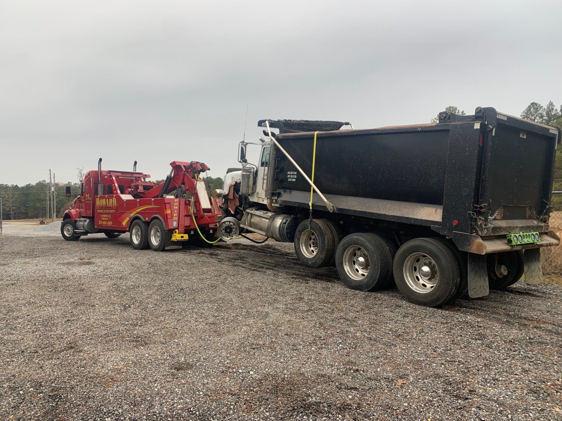 Towing Large Vehicle — Columbiana, AL — Howard Tire Service, Towing and Recovery Towing Large Vehicle — Columbiana, AL — Howard Tire Service, Towing and Recovery