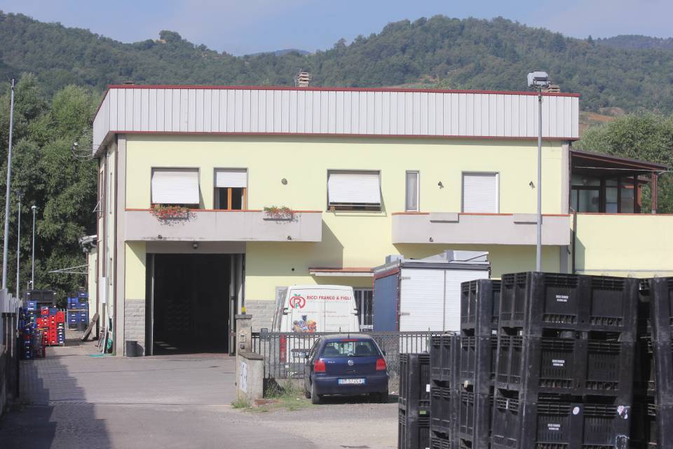 vista azienda dall'esterno