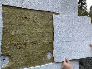 Fassade mit Steppdeckeneffekt