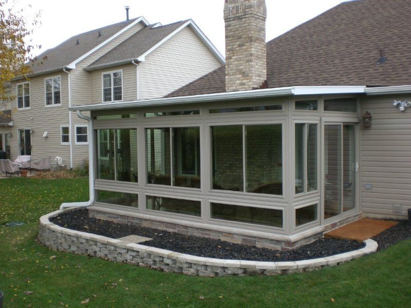 Sunrooms & Screenrooms 17