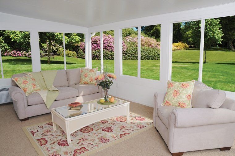 Sunrooms & Screenrooms 18