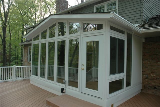 Sunrooms & Screenrooms 21