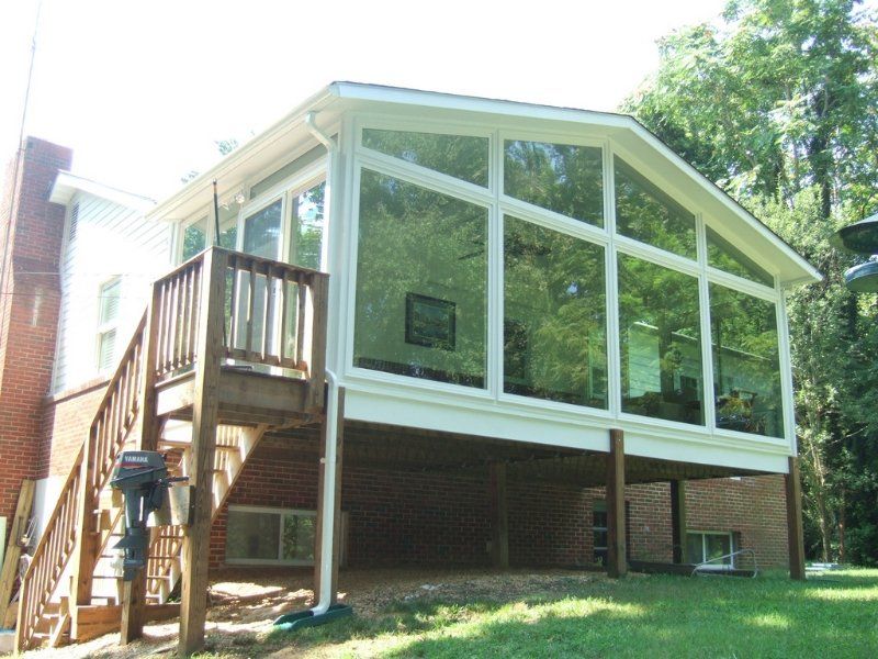 Sunrooms & Screenrooms 24