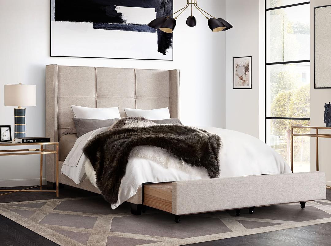 Vig Beverly bedroom furniture set