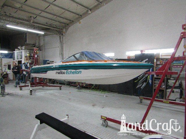 Malibu Echelon completed gelcoat repair and restoration