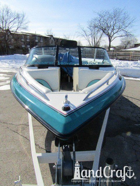 Malibu Echelon completed gelcoat repair and restoration