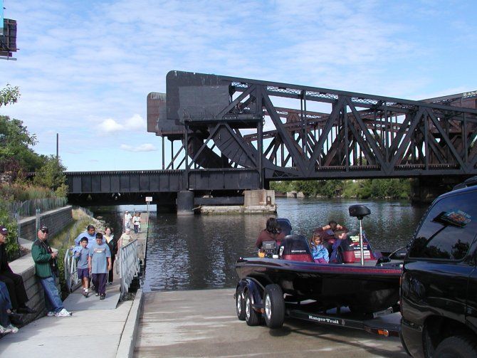 Calumet Channel boat ramp