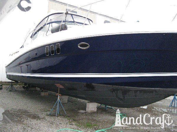 Yacht fiberglass and gelcoat repairs completed