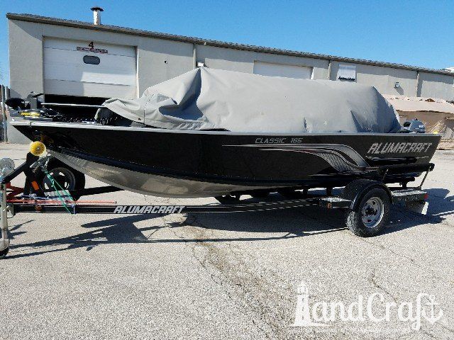Picture of repaired and refinished aluminum boat