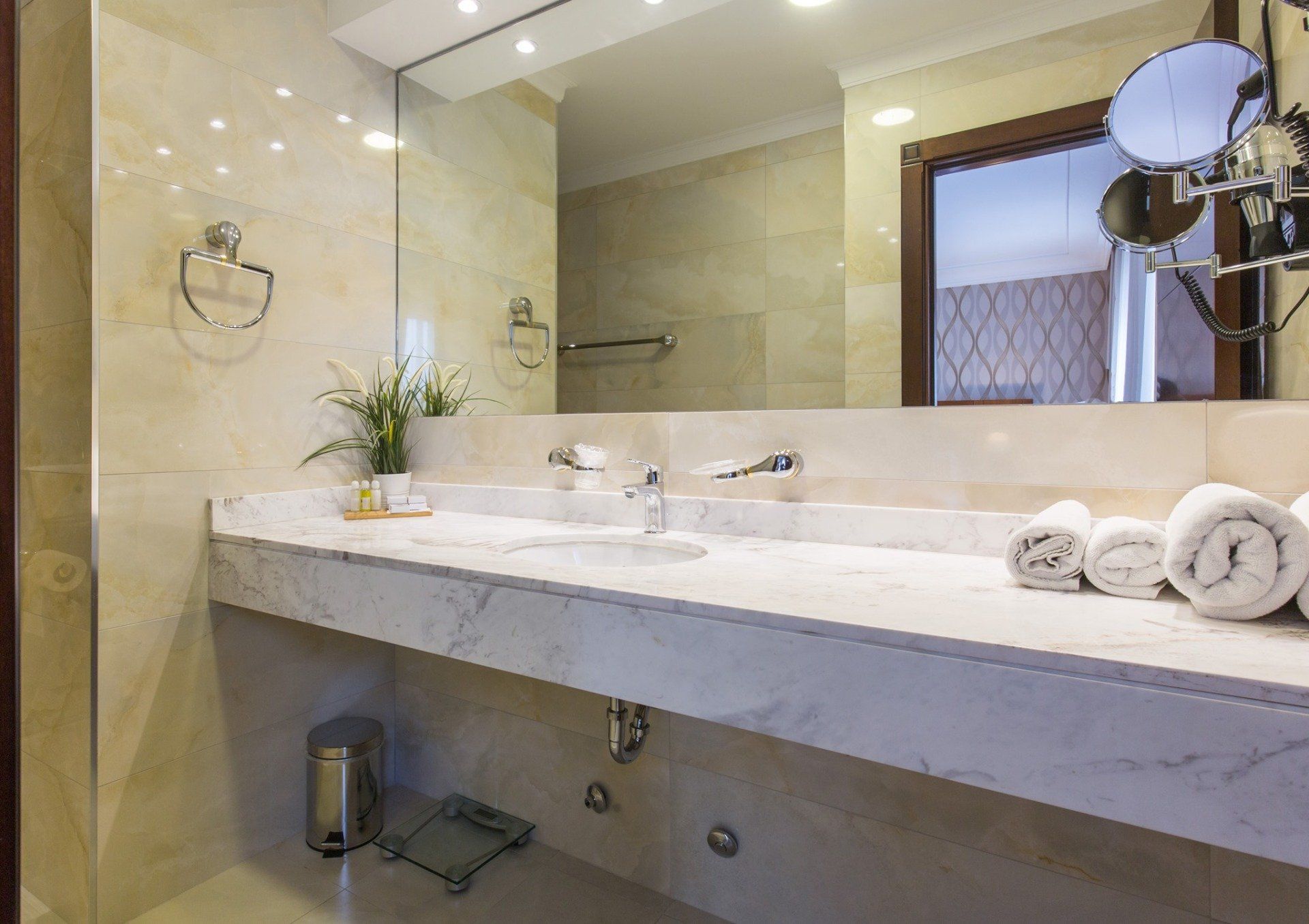 rivestimenti in marmo per lavabo