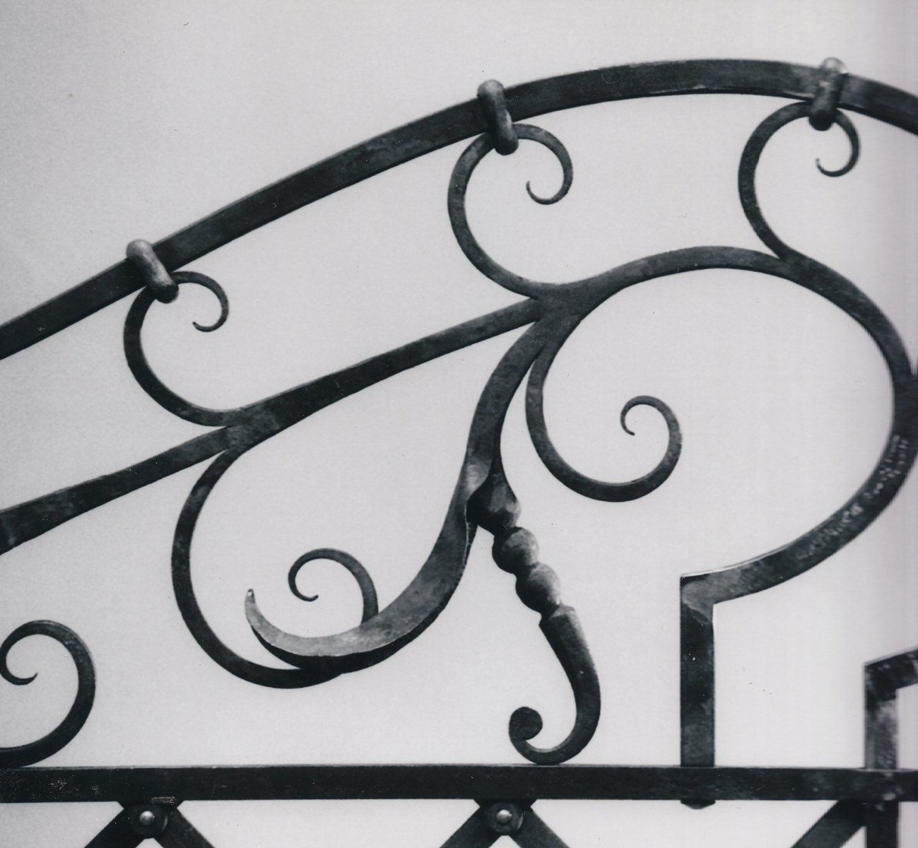 custom forged iron single gate detail