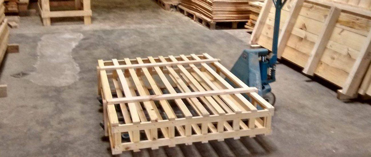 Pallets de Madeira - Caixoteria Comercial João