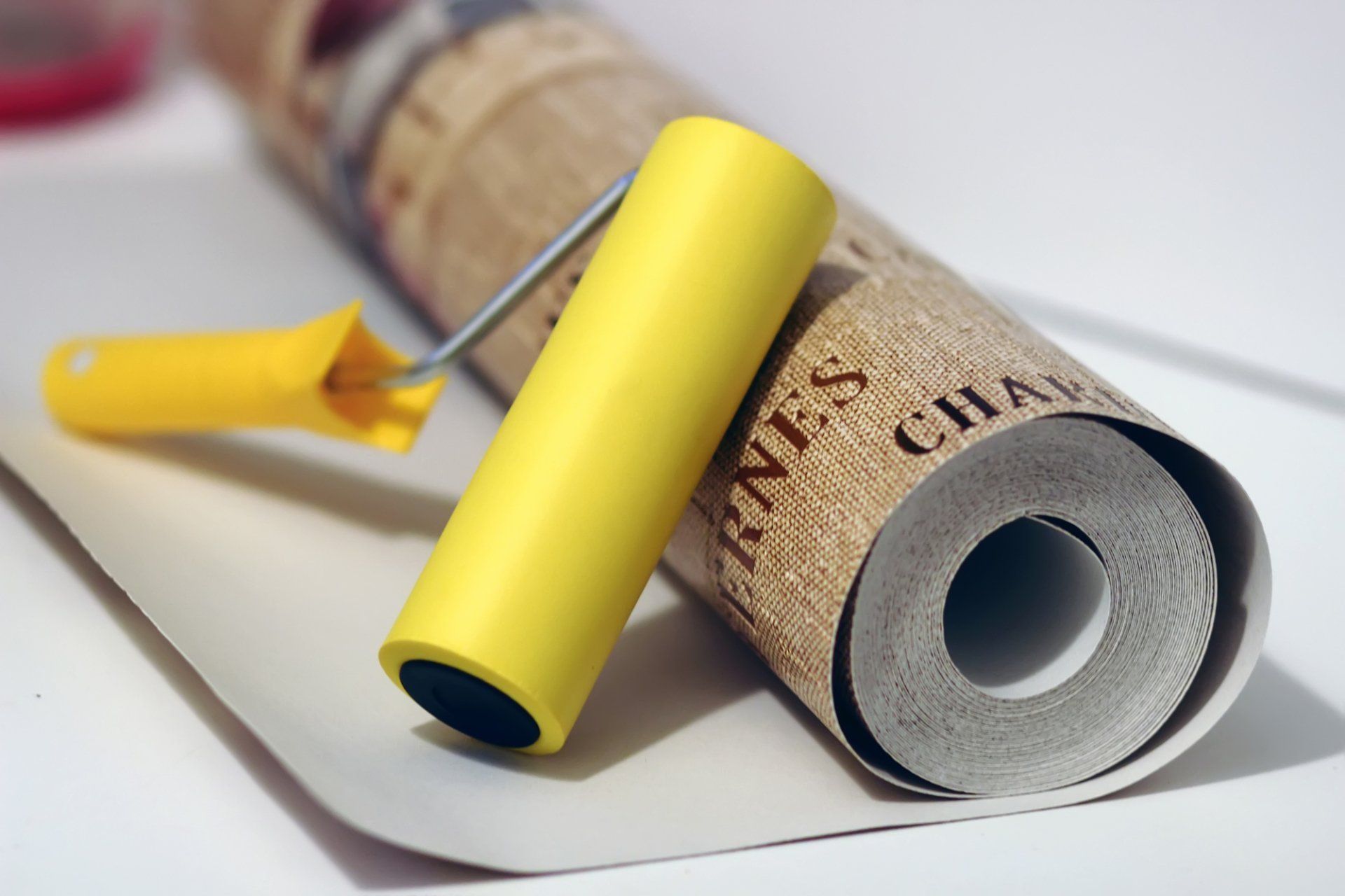 Wallpaper Installation in Miami, FL | EDGE Wallcovering Services Corp