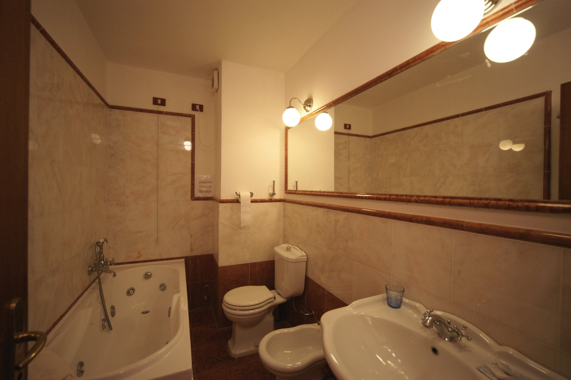 hotel room bathroom