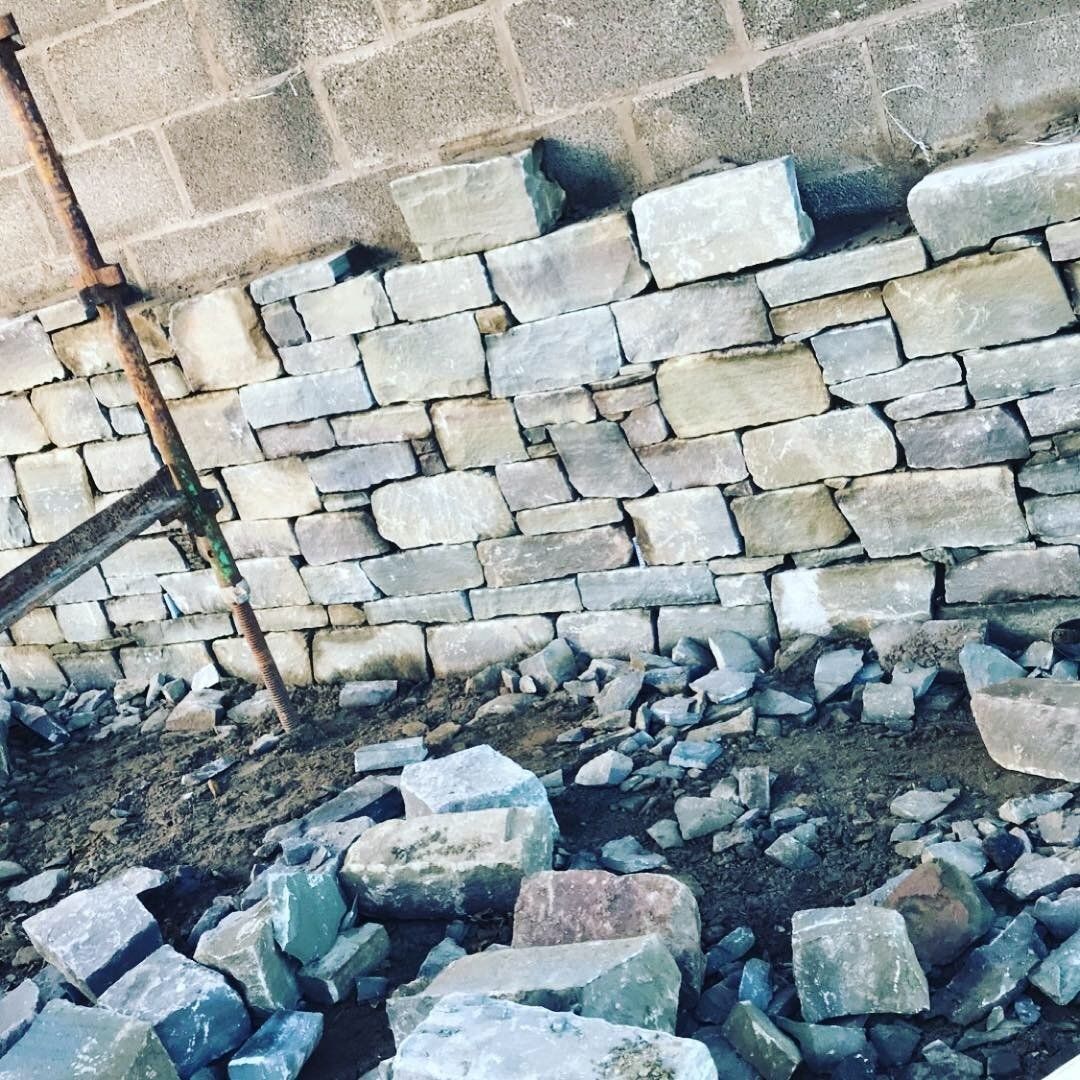 stone wall
