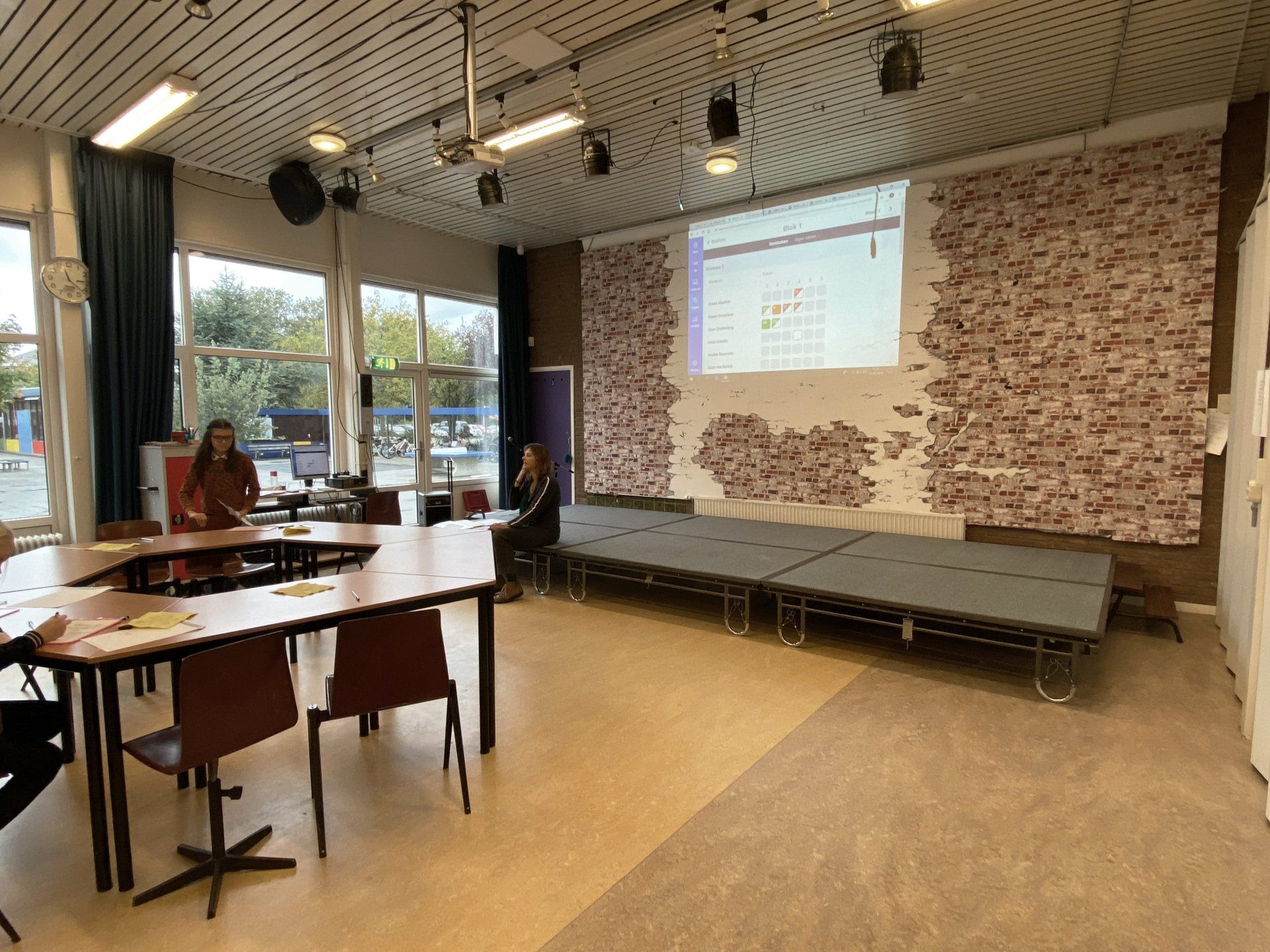 Voor De Ouverture Aula
