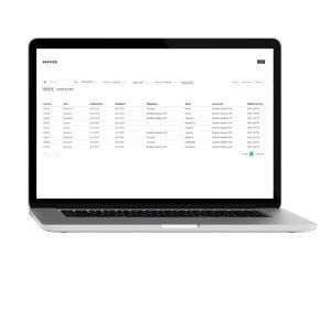 Auf einem Laptop ist ein weißer Bildschirm geöffnet.