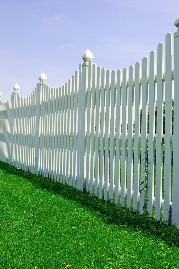 Custom Fences — White Fence in Montclair, CA Custom Fences — White Fence in Montclair, CA