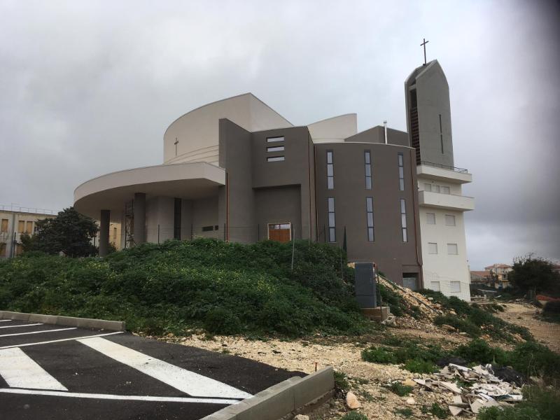 ristrutturazione prospetto esterno chiesa