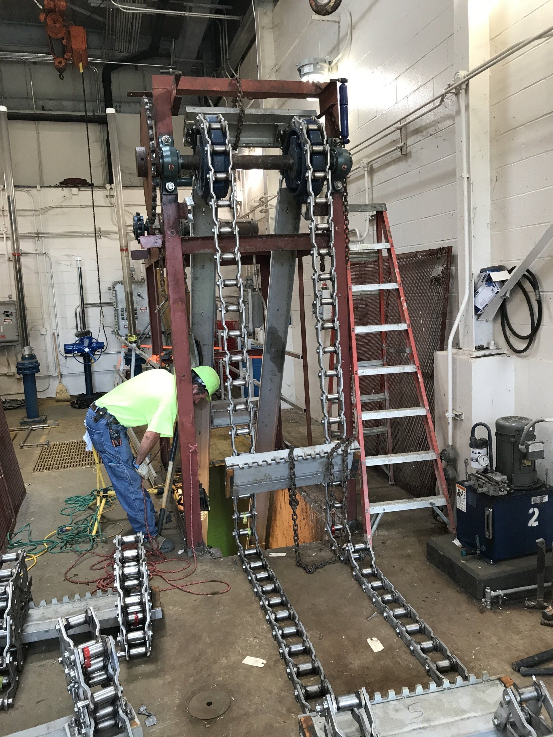 Lakeview Bar Screen - Chain Replacement