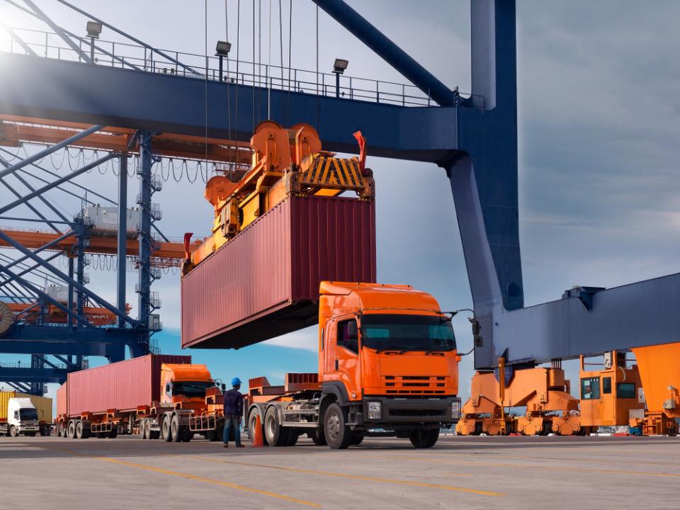 trasporto container