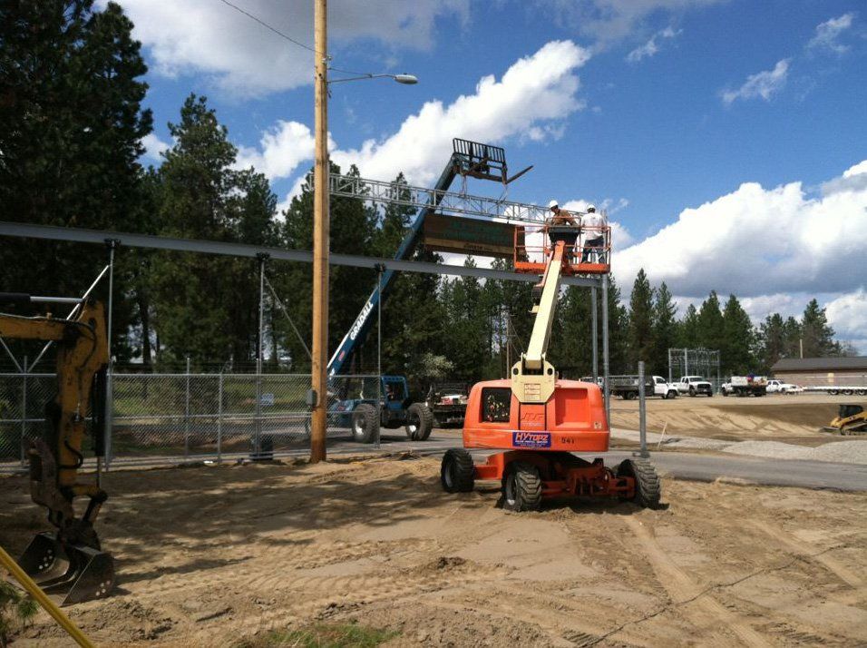 Excavation Workers — Orchards, WA — Tilton Excavation