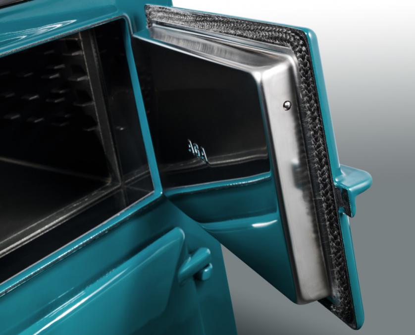 AGA_R7_100_Door_side