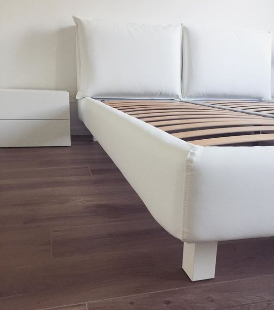 Letti per hotel a Canicattì
