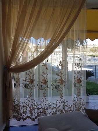 Diversi mtipi di tenda SALOTTI DI MAIRA MICHELE Canicattì (AG)