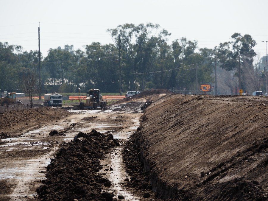 Bulk earthworks Levee bank