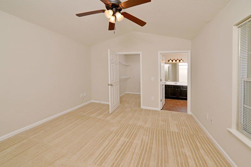 Beacon- Master Bedroom