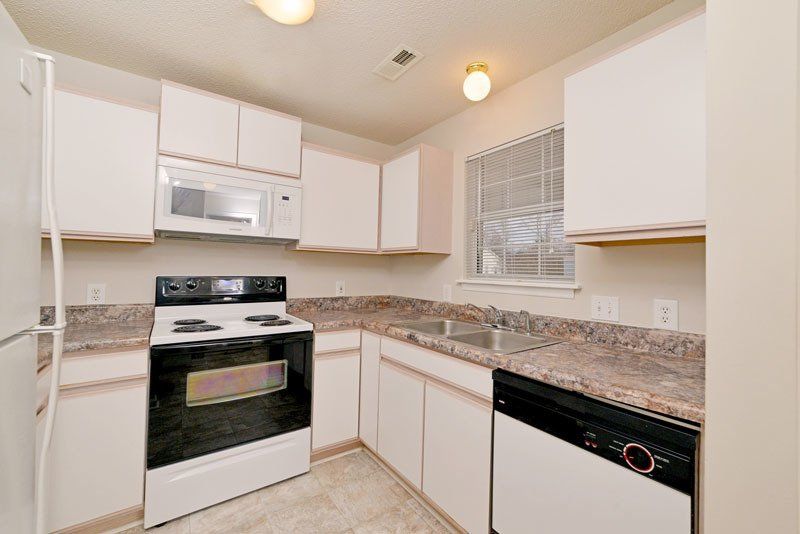 Crest- Kitchen