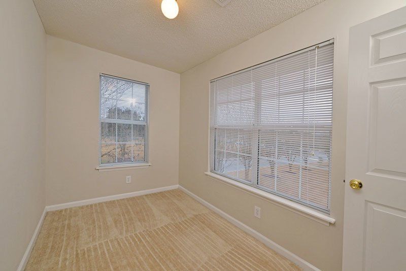 Crest- Sunroom