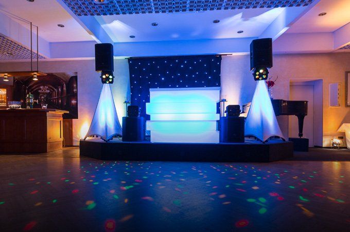 DJ & Music Entertainment Party Events