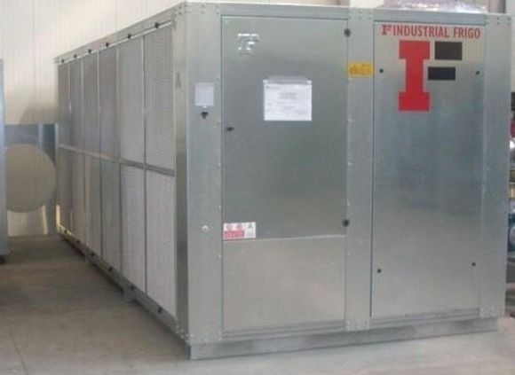 chiller industriale