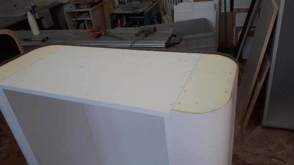 Scaffale in legno