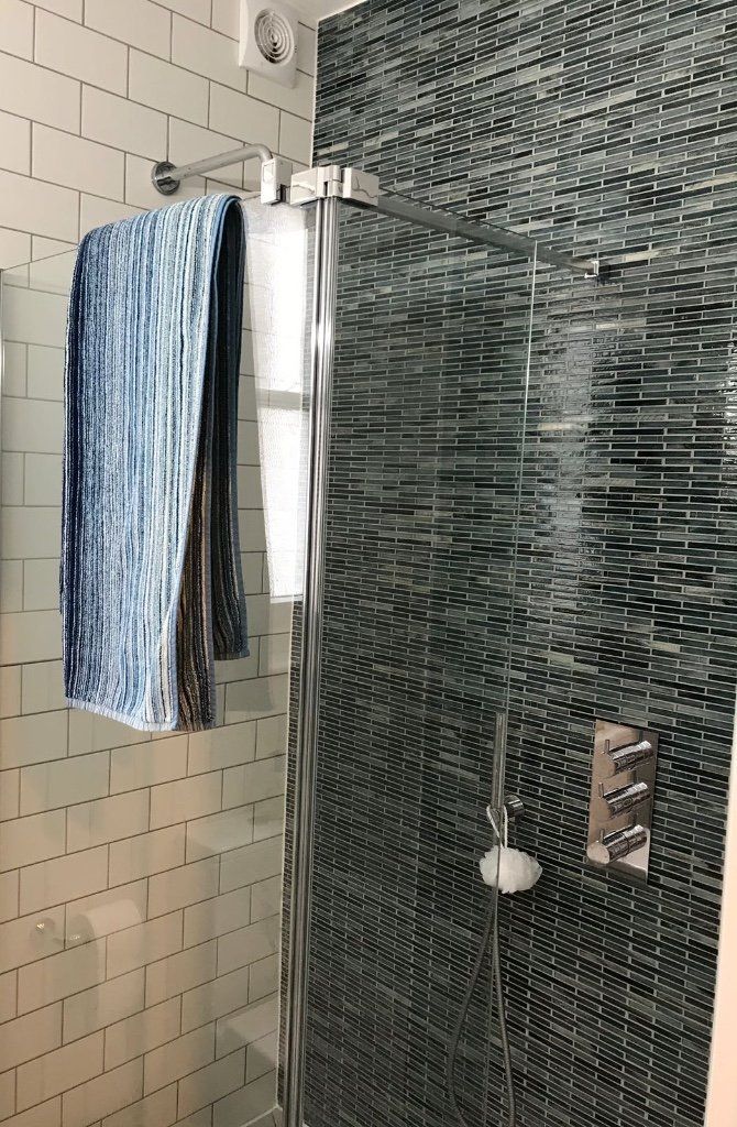 Walk in shower